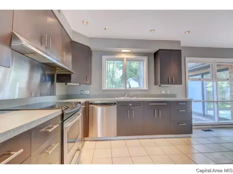 1750 W Ash St, Springfield, IL 62704 photo 12