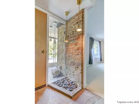 1750 W Ash St, Springfield, IL 62704 photo 5