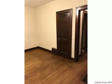 1024 N Rutledge St, Springfield, IL 62702 photo 8
