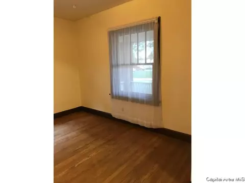 1024 N Rutledge St, Springfield, IL 62702 photo 6