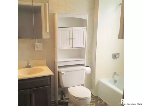 2038 N 9th, Springfield, IL 62702 photo 9
