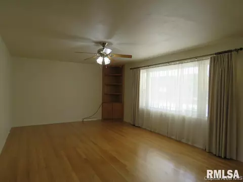 2705 Queensway Rd, Springfield, IL 62703 photo 6