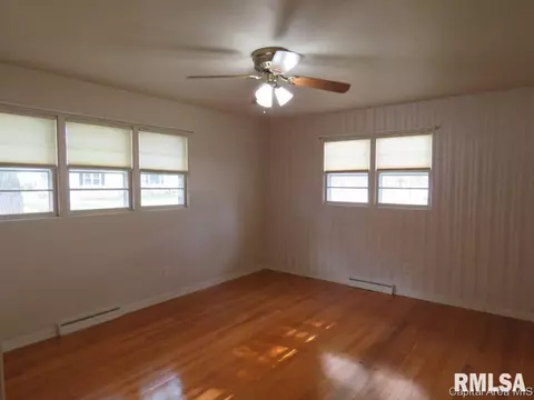 2705 Queensway Rd, Springfield, IL 62703 photo 9