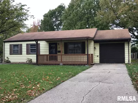 29 Beverly Dr, Springfield, IL 62702 photo 2