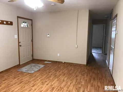 29 Beverly Dr, Springfield, IL 62702 photo 3