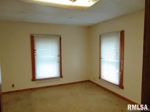 314 E Wilcox St, Springfield, IL 62707 photo 5