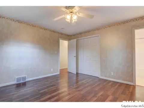 265 Pakey Rd, Springfield, IL 62712 photo 17