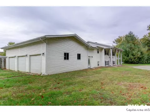 265 Pakey Rd, Springfield, IL 62712 photo 3