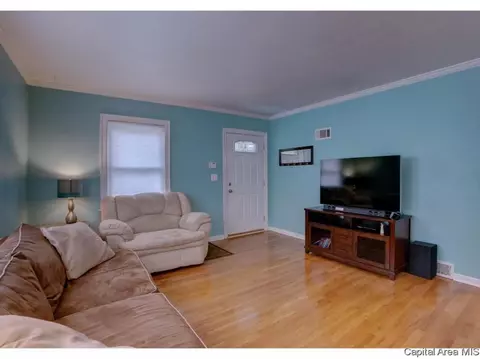 1908 Dial Ct, Springfield, IL 62704 photo 4