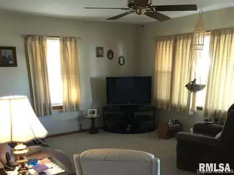 2554 Burton Dr, Springfield, IL 62703 photo 6