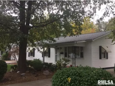 2554 Burton Dr, Springfield, IL 62703 photo 1