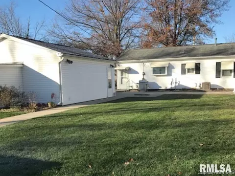 2554 Burton Dr, Springfield, IL 62703 photo 4