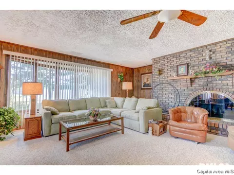 1920 Fairmont Dr, Springfield, IL 62702 photo 22