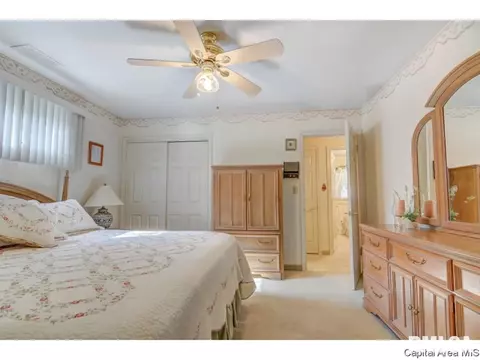 1920 Fairmont Dr, Springfield, IL 62702 photo 25