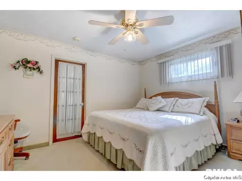 1920 Fairmont Dr, Springfield, IL 62702 photo 26