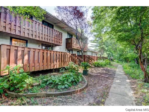 89 Country Pl, Springfield, IL 62703 photo 17
