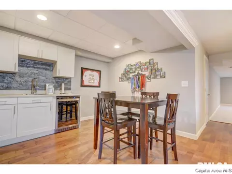 3825 Kerry Blvd, Springfield, IL 62712 photo 7