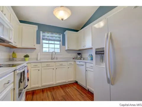 3825 Kerry Blvd, Springfield, IL 62712 photo 15