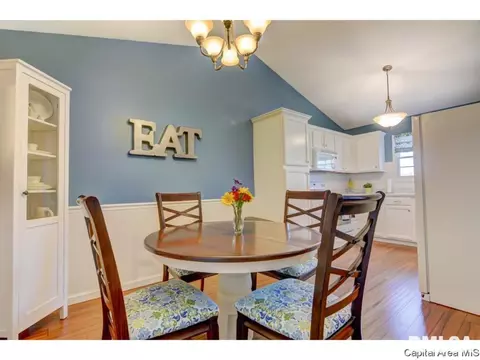 3825 Kerry Blvd, Springfield, IL 62712 photo 17