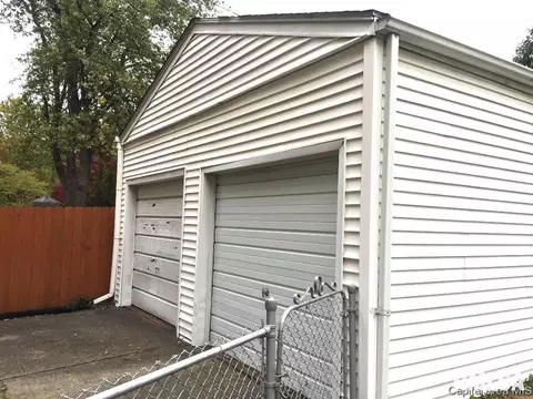 1231 Monument, Springfield, IL 62702 photo 7