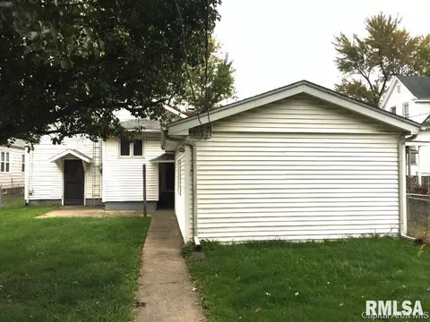 1231 Monument, Springfield, IL 62702 photo 5