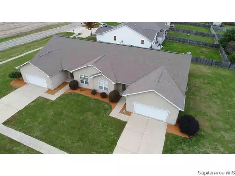 2601 Varsity Ct, Springfield, IL 62712 photo 5