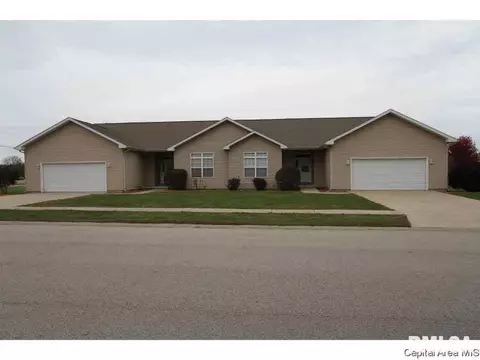 2601 Varsity Ct, Springfield, IL 62712 photo 8