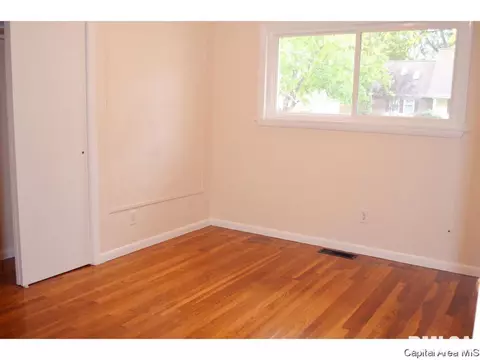 14 Royal Rd, Springfield, IL 62702 photo 8