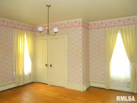 720 E State St, Jacksonville, IL 62650 photo 18