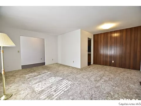 193 Nottingham Rd, Springfield, IL 62704 photo 8