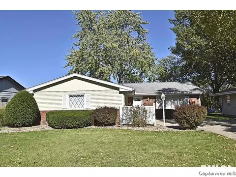 193 Nottingham Rd, Springfield, IL 62704 photo 2