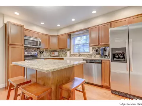 1301 Cherry, Springfield, IL 62704 photo 9