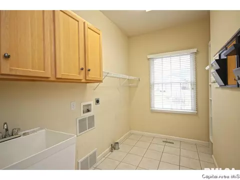 4101 Southwoods Rd, Springfield, IL 62711 photo 31