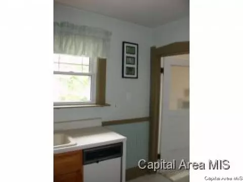 2424 Lowell, Springfield, IL 62704 photo 10