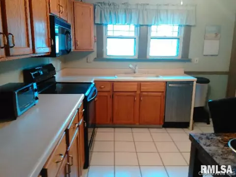 2424 Lowell, Springfield, IL 62704 photo 24