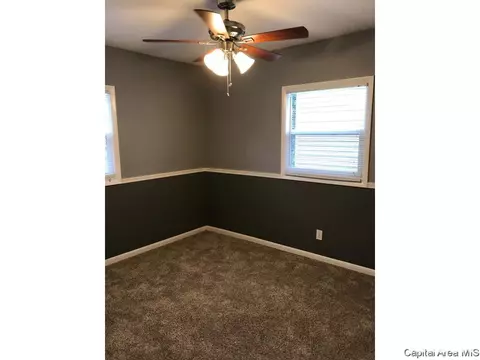 1 Ruth Ct, Springfield, IL 62704 photo 8