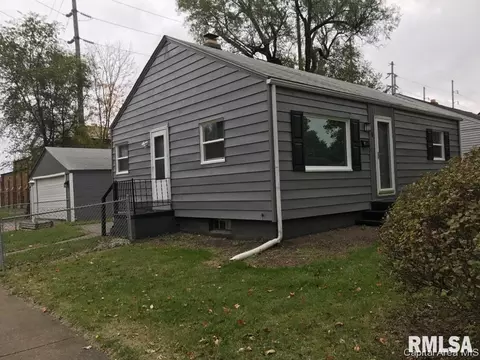 1 Ruth Ct, Springfield, IL 62704 photo 2