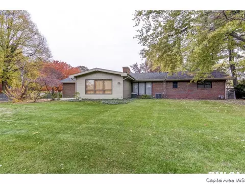 7 Pinehurst Dr, Springfield, IL 62704 photo 3