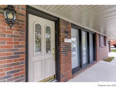 7 Pinehurst Dr, Springfield, IL 62704 photo 6