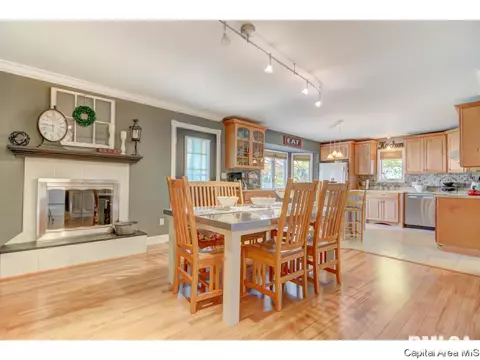 1109 Steeplechase Ln, Springfield, IL 62712 photo 5