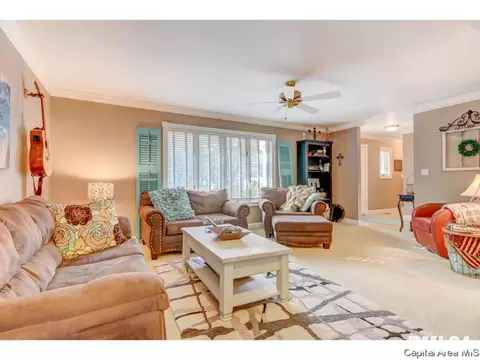 1109 Steeplechase Ln, Springfield, IL 62712 photo 3