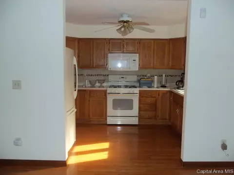 2107 Sunstone Ct, Springfield, IL 62711 photo 5