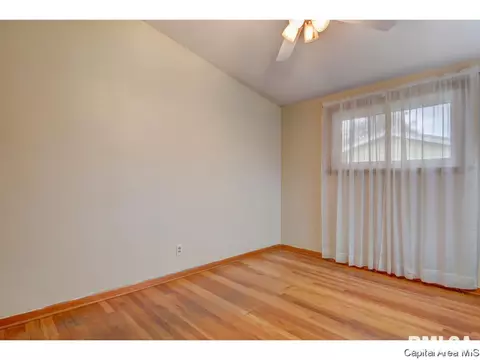 21 Adloff Ln, Springfield, IL 62703 photo 18