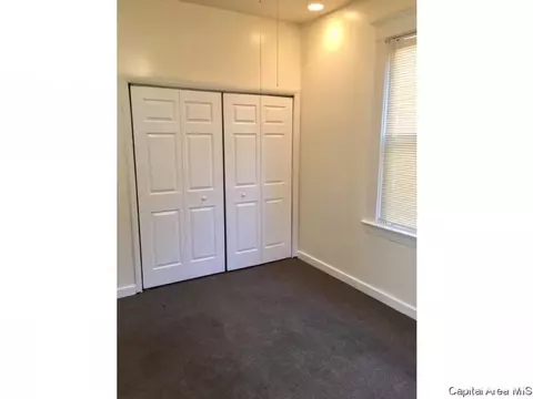 814 N 11th St, Springfield, IL 62702 photo 9
