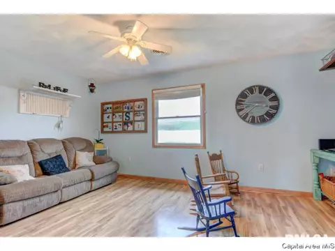 35369 E Frontage Rd, Virden, IL 62690 photo 26