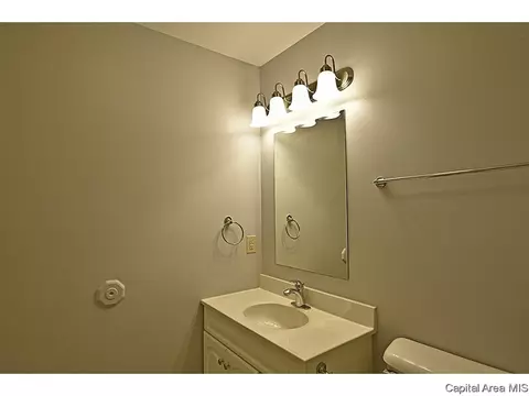 3308 Ivyton Dr, Springfield, IL 62704 photo 17