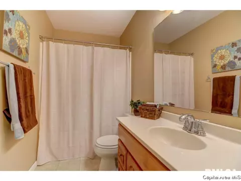 3331 Rawlings Dr, Springfield, IL 62704 photo 14