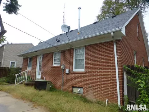 2449 S 8th St, Springfield, IL 62703 photo 15