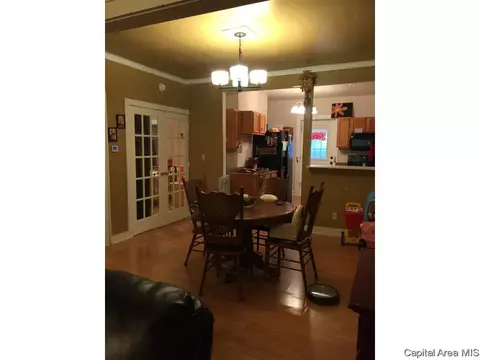 1616 S 2nd St, Springfield, IL 62704 photo 9
