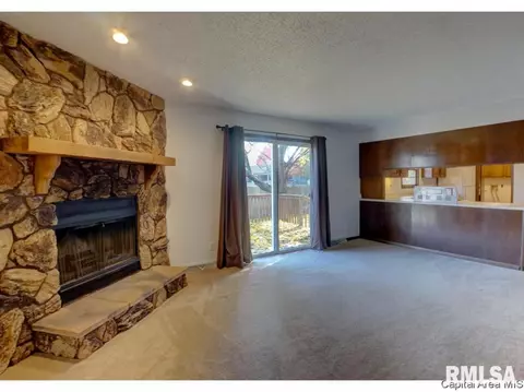 36 Round Table, Springfield, IL 62704 photo 19